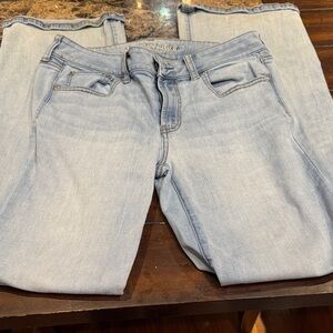 American Eagle Women's super stretch favorite boyfriend jeans size 10 LONG